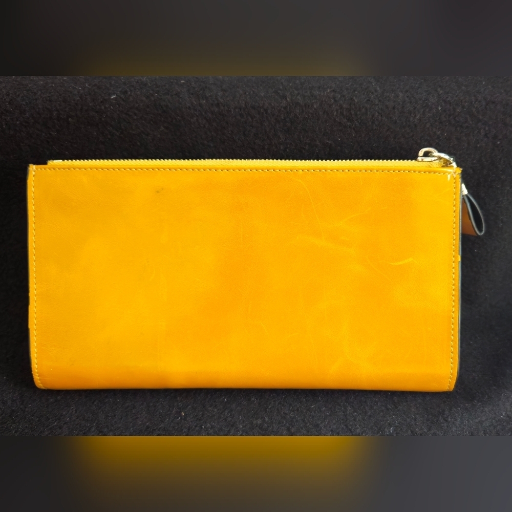 It's Life Gold/Carmel Leather Wallet with Snap Closure - Picture 2 of 8